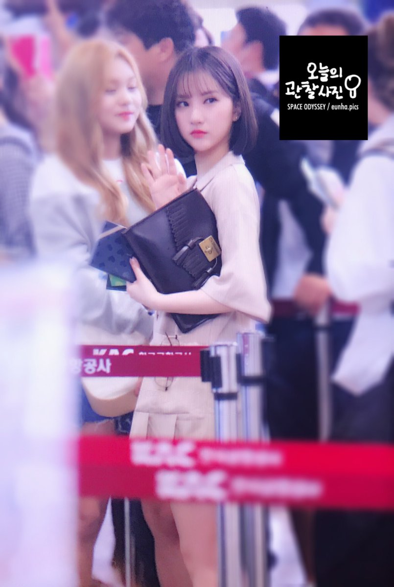 spaceodyssey_eh's tweet photo. 170520 오늘의 관찰사진💫
#여자친구 #은하 #GFRIEND #eunha https://t.co/ygBkzjlBvE