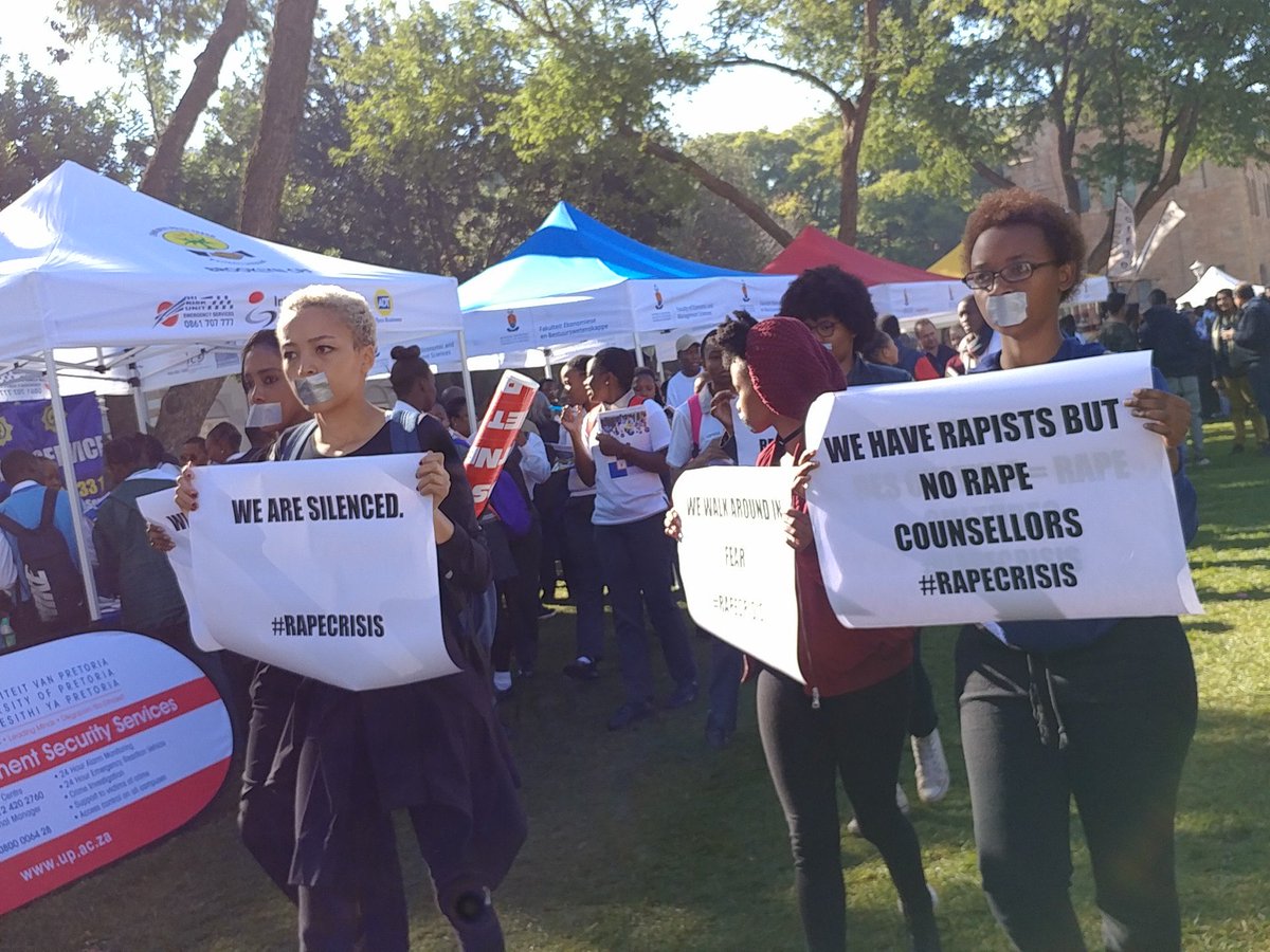 The_Fabled_Fez's tweet photo. Students host a silent awareness campaign around campus #UPRapeCrisis #UPOpenDay @perdebynews https://t.co/3kZ32lAjcW