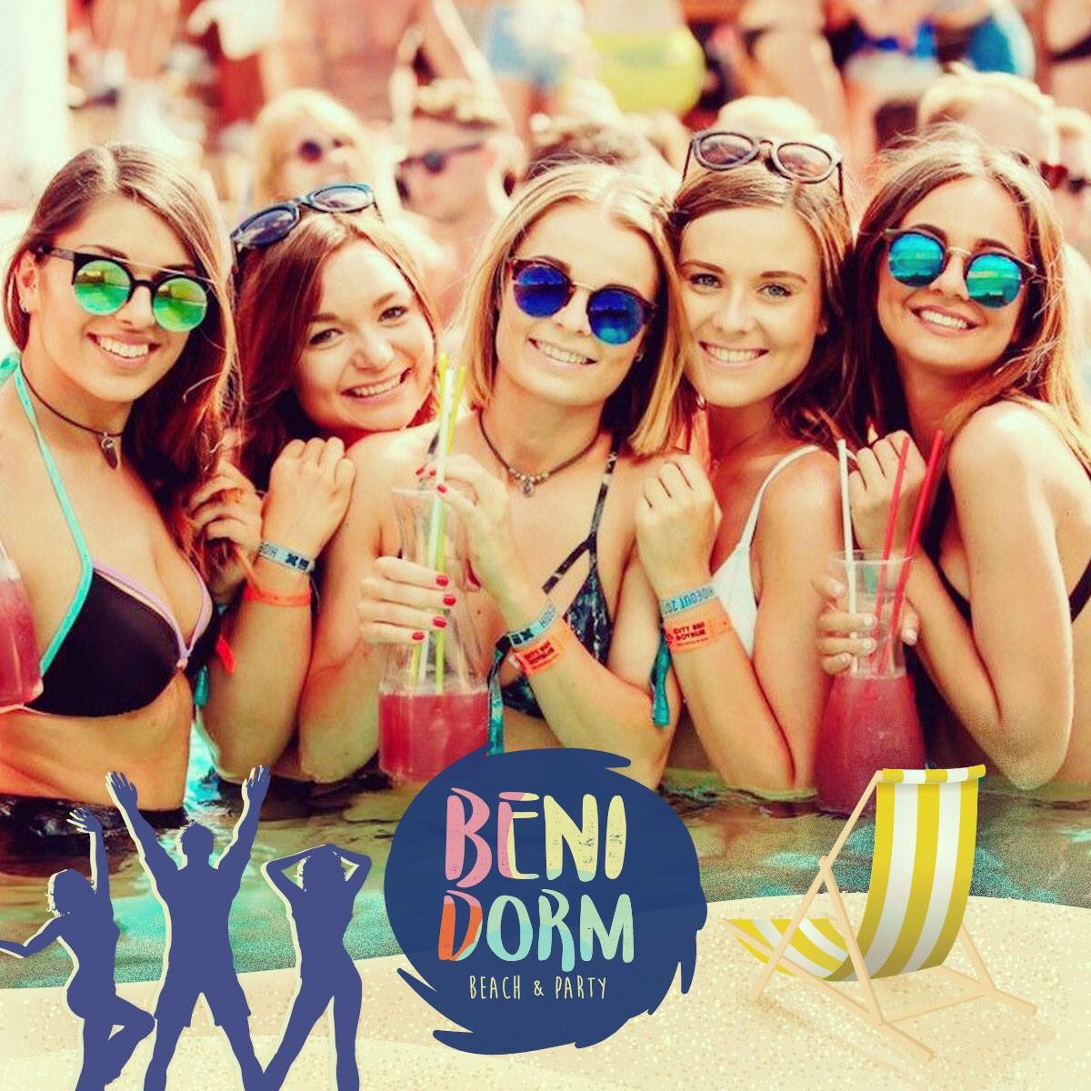 BenidormBeach's tweet photo. Playa + Fiesta + Amigas = BENIDORM !! 😎

#Benidorm #Beach #Party https://t.co/AkysWYlLzF