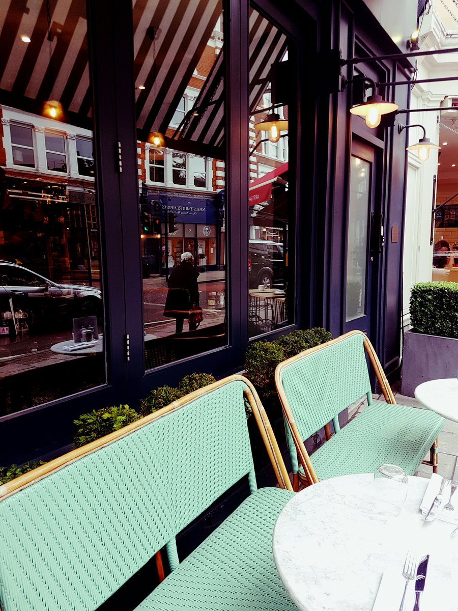 dblshotplett's tweet photo. Great little Bistro and coffee shop #WimbledonVillage #CoteBistro https://t.co/TWQOMziTia