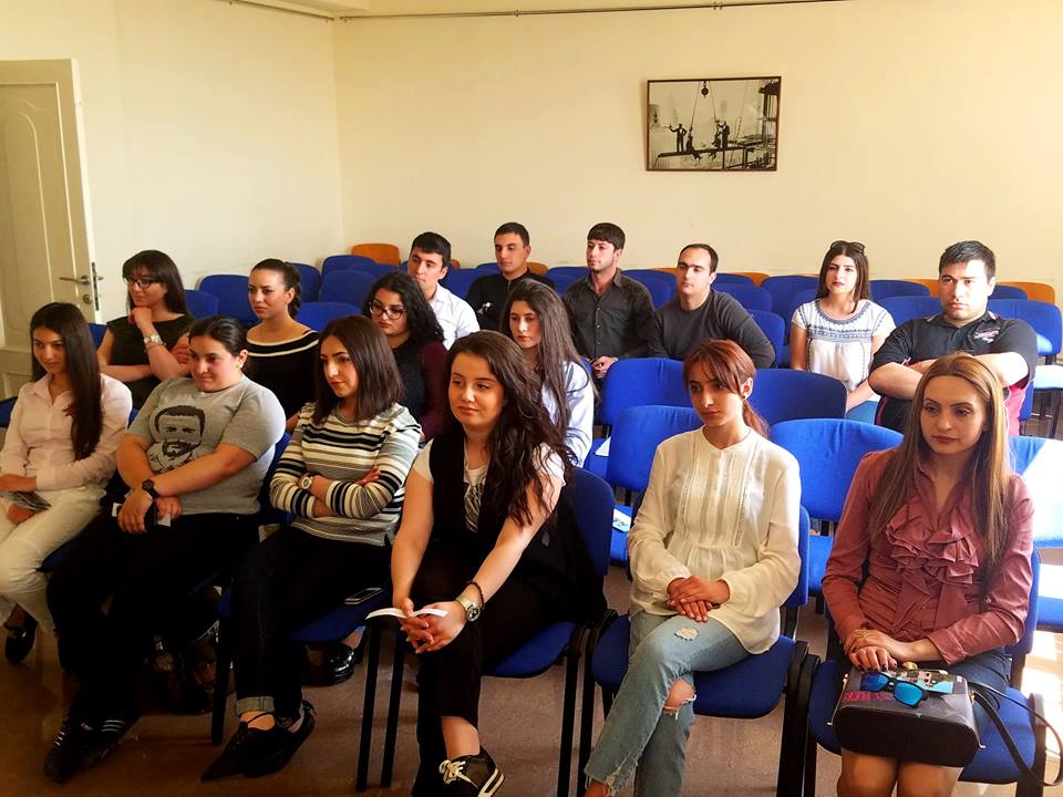 statefigures's tweet photo. https://t.co/DN8G89zIKk
#Mother_See_of_Holy_Etchmiadzin
#freedom #YSSF https://t.co/E2d0ucB69H