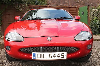 UKClassicCars's tweet photo. eBay: 2000 JAGUAR XKR PHOENIX RED COUPE SUPERCHARGED 94000 Miles, MOT 14/4/18, https://t.co/p9b4oqe1v3 #classiccars #cars https://t.co/qt8sWe3OlA