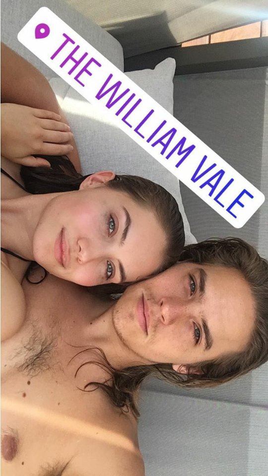 DylanSprousePOL's tweet photo. Dylan na ig story z dziewczyną. Przepraszam, że mnie tak długo nie było, ale wczoraj oficjalnie skończyłam pisać matury 😍 https://t.co/744Anh9fHZ