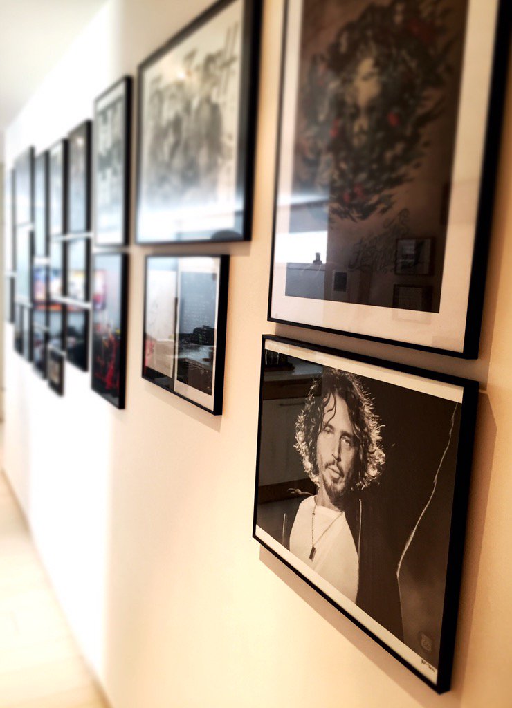 Matteo78's tweet photo. Beautiful print from @Rob_Fenn. Awesome shot. It was definitely time to frame it. #whataloss #thepowerofphotography https://t.co/EFQtNtfOSp