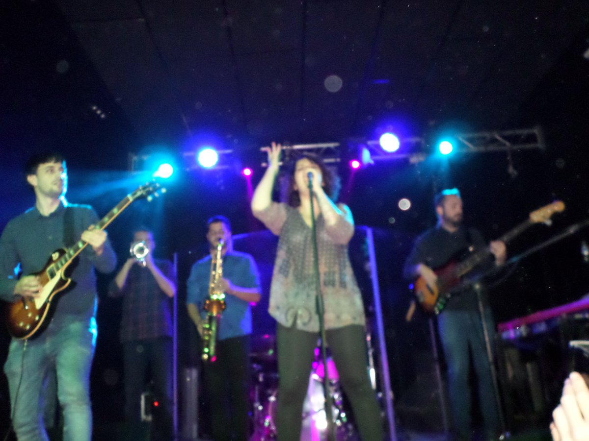 DiscosRuidosos's tweet photo. @TheCoolTrance anoche en concierto en ClanDestino #Albacete  @JazzAlbacete https://t.co/zw0LgbXtxB