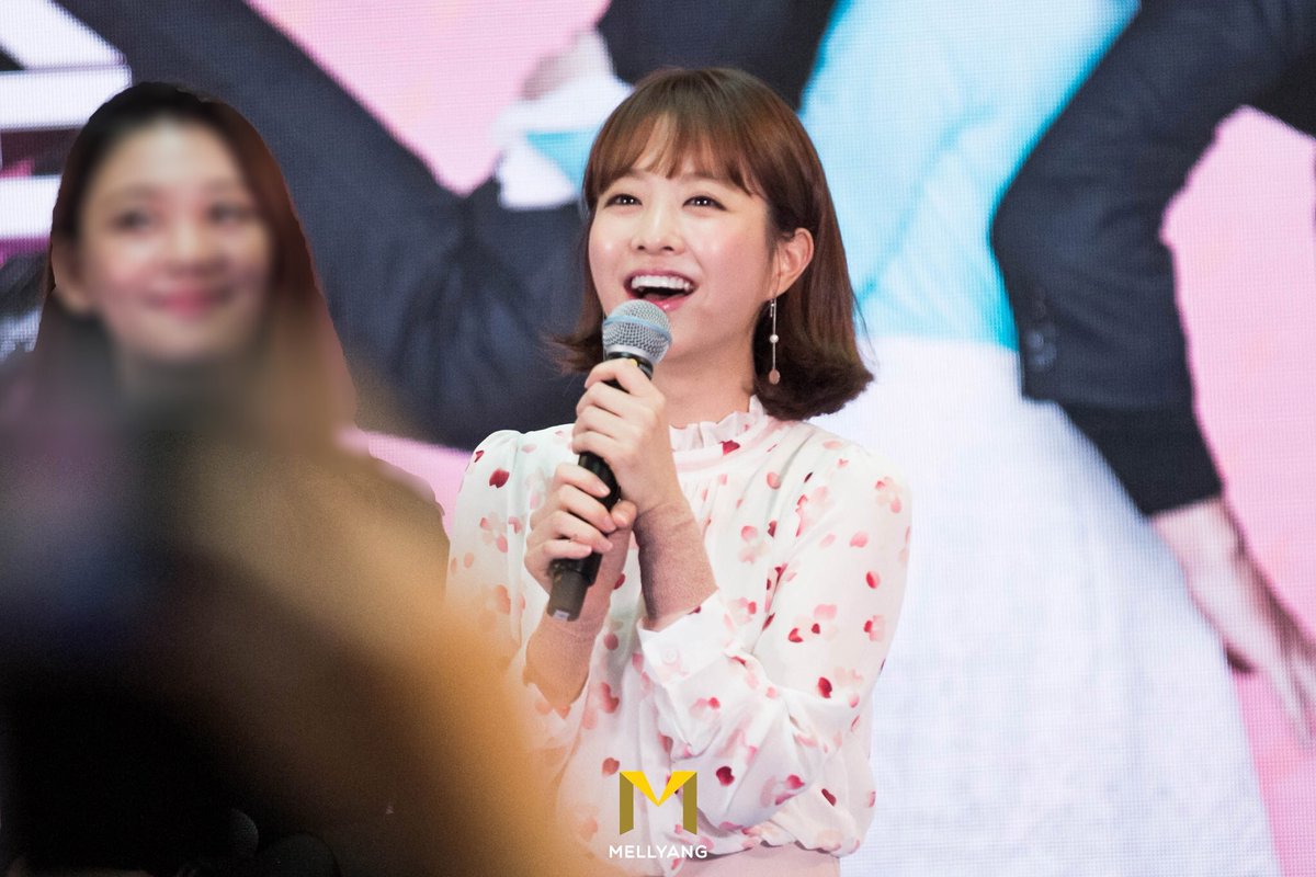 boyoungarchive's tweet photo. she is the cutest thing ever https://t.co/r1e67lJyTF