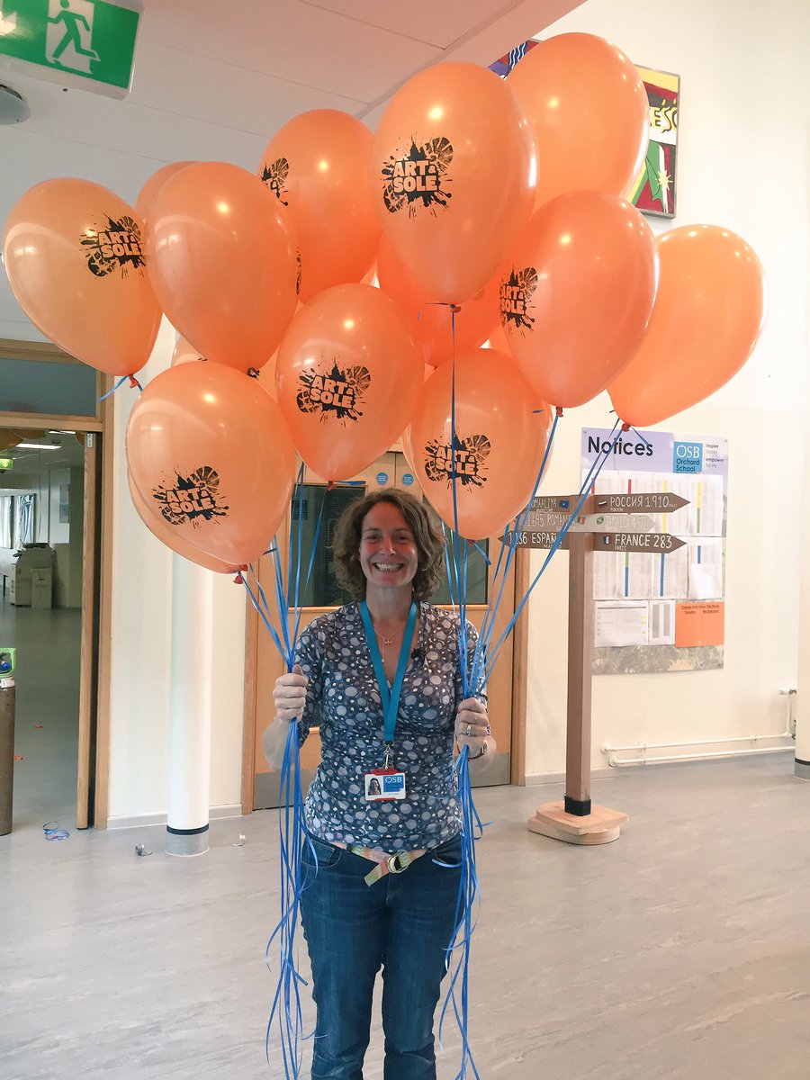 IT'S TODAY! 😆 Look out for these fab Art &amp; Sole balloons while out and about in North Bristol! See you on the trail! 🎈