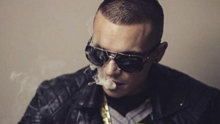 satedua1's tweet image. #Cozman e qet 'ashiqare' marihuanën (FOTO) 10minuta.com/magazina/54318… #shqip