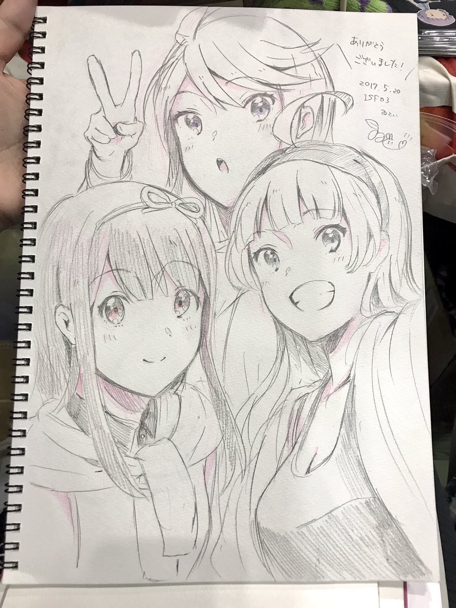 スケブ3冊とか言ってたけど結局4冊描いちゃった…笑
また次のイベントでもよろしくです～ 