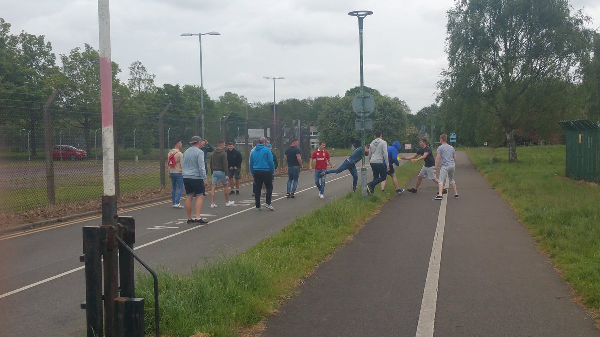RAFPredators's tweet photo. First training session... on the road... in the rain... @Aki_Rugby_Tens @RAFRugbyDev #fullyprepped https://t.co/XcslsgNbfG