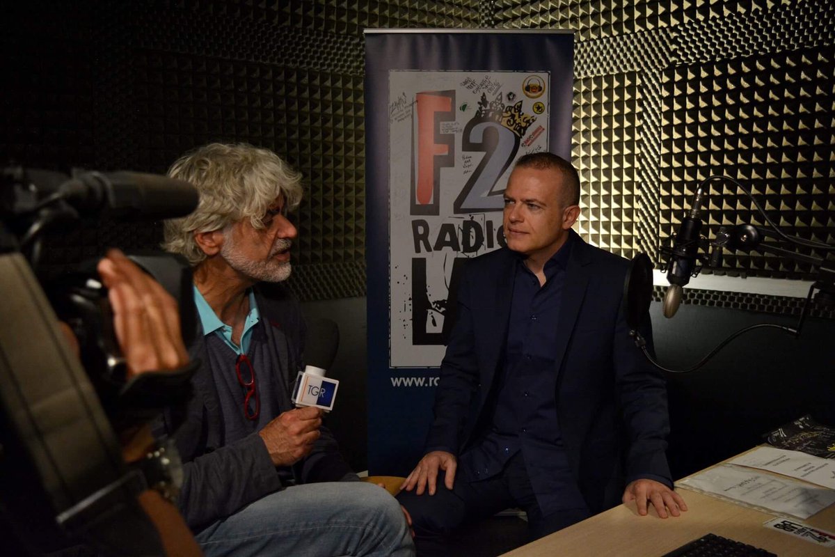 giovaninapoli's tweet photo. Vi ricordiamo l'appuntamento di domani con Mezzogiorno Italia alle ore 13.25 su @RaiTre 
Intervista a @LelloSavonardo su #StartUpMusicLab https://t.co/bgSxLvMEw7