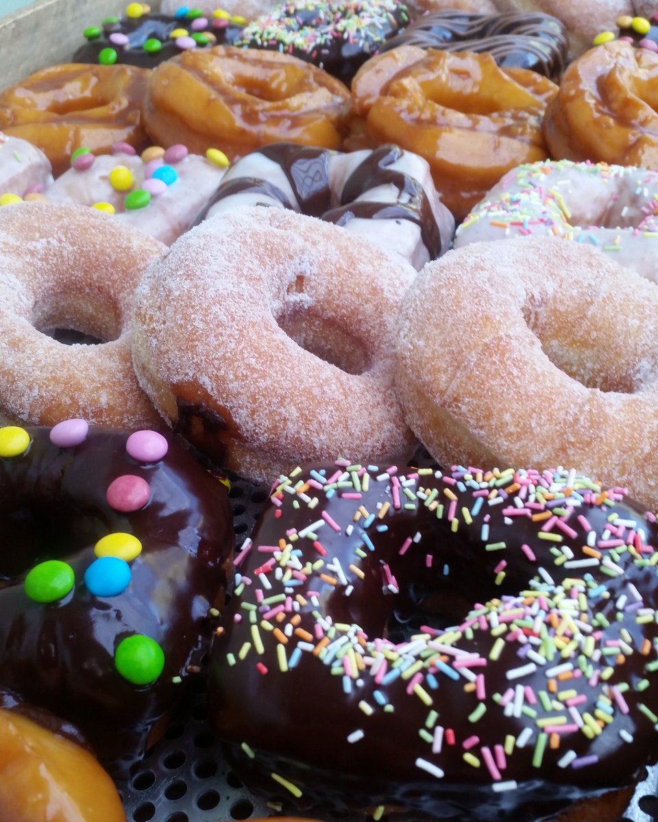 Hooktblackrock's tweet photo. Morning Folks we are located today at our new shop at 15 Wicklow Street Dublin 2,drop by and say hello also @red_stables St Anne's Park 🍩☕👍 https://t.co/KswghqtHDQ