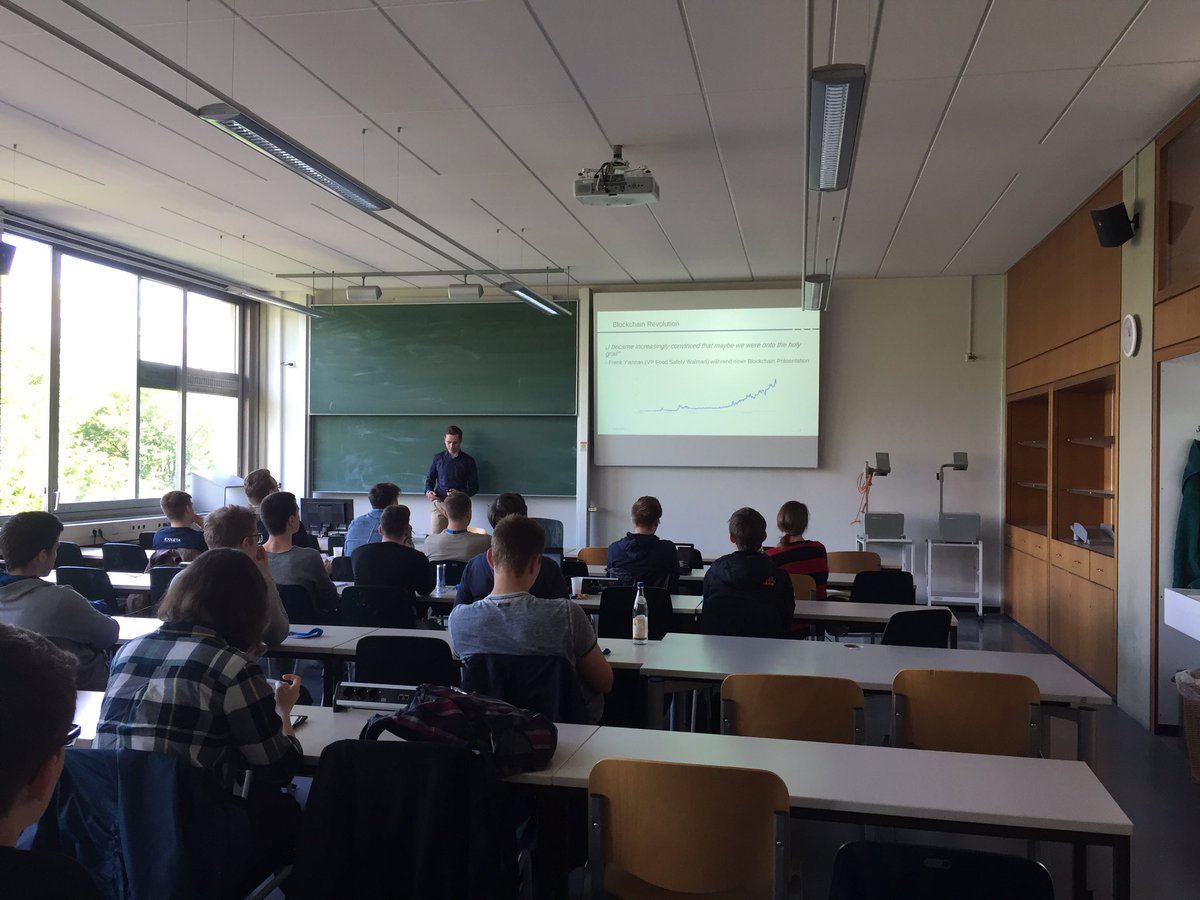 ImagineConf's tweet image. Blockchain Revolution (as a Service) läuft hier auf der #imagineConf