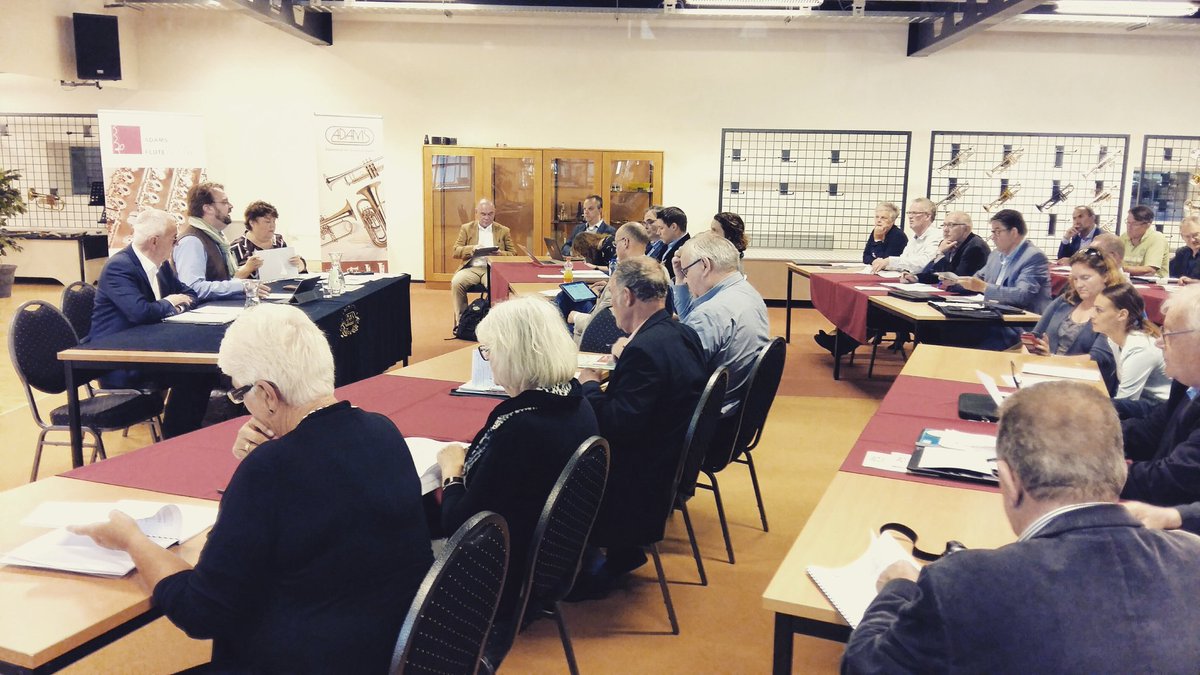 De <a href="/knmo_nl/">KNMO</a> is vandaag bij elkaar tijdens de algemene ledenvergadering dit keer te Limburg. #muziek #beleid