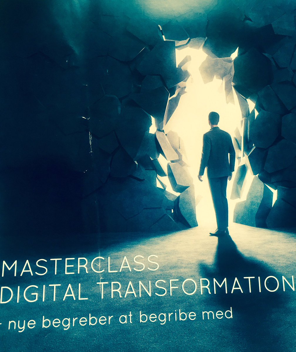 Indlæg på Masterclass i #digitaltransformation med @WoodCph om arbejdet med #digitalinnovation i #skat <a href="/skattefar/">Skattefar</a>  #offino #offdig #devops😀👏