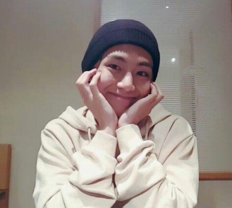 bts__v_love____'s tweet photo. Вахаха 
Ну как? https://t.co/BTA79G0Tbx