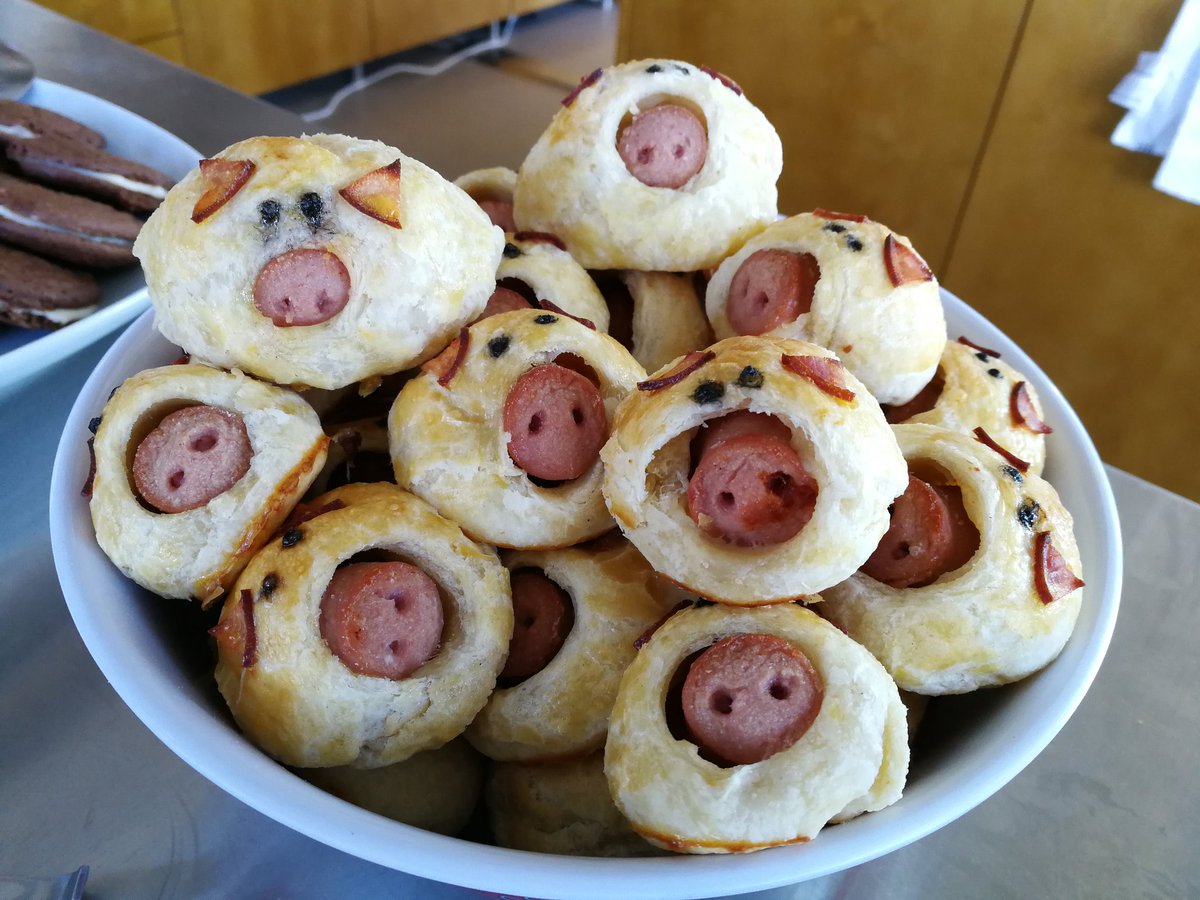 cybette's tweet photo. #Tampere #ravintolapäivä: come to #FutuCafe and enjoy some delicious treats for a good cause! https://t.co/3qJCVkkmJy #restaurantday https://t.co/eBSSK7N8TJ