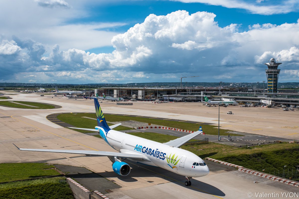 ValYV88's tweet photo. @aircaraibes received their first #Airbus #A330 in the new livery yesterday at @ParisAeroport #Orlyairport #ORY. Welcome #FHHUB https://t.co/gSt597iwHa