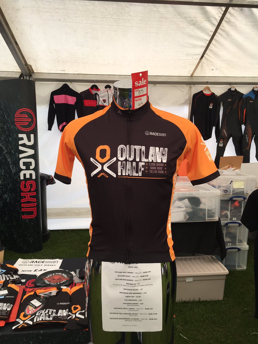 _RaceSkin's tweet photo. The sun is shining and there are some bargains to be had! @OSBevents #NottinghamTri #OutlawHalf @OutlawTriathlon https://t.co/whKWmxFlvY