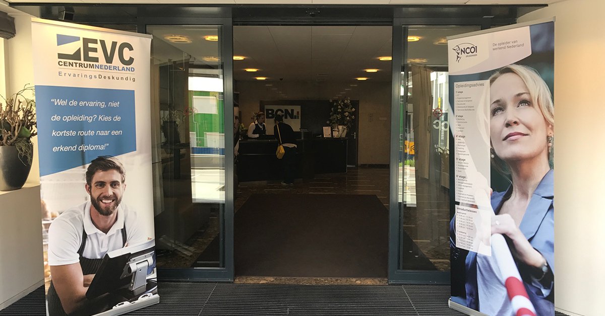 evc_centrum_nl's tweet photo. Vandaag staan wij op de #NCOIopendag in #Utrecht om bezoekers een persoonlijk advies te geven over de mogelijkheden van een #EVCtraject. https://t.co/fz6wbnO0m2