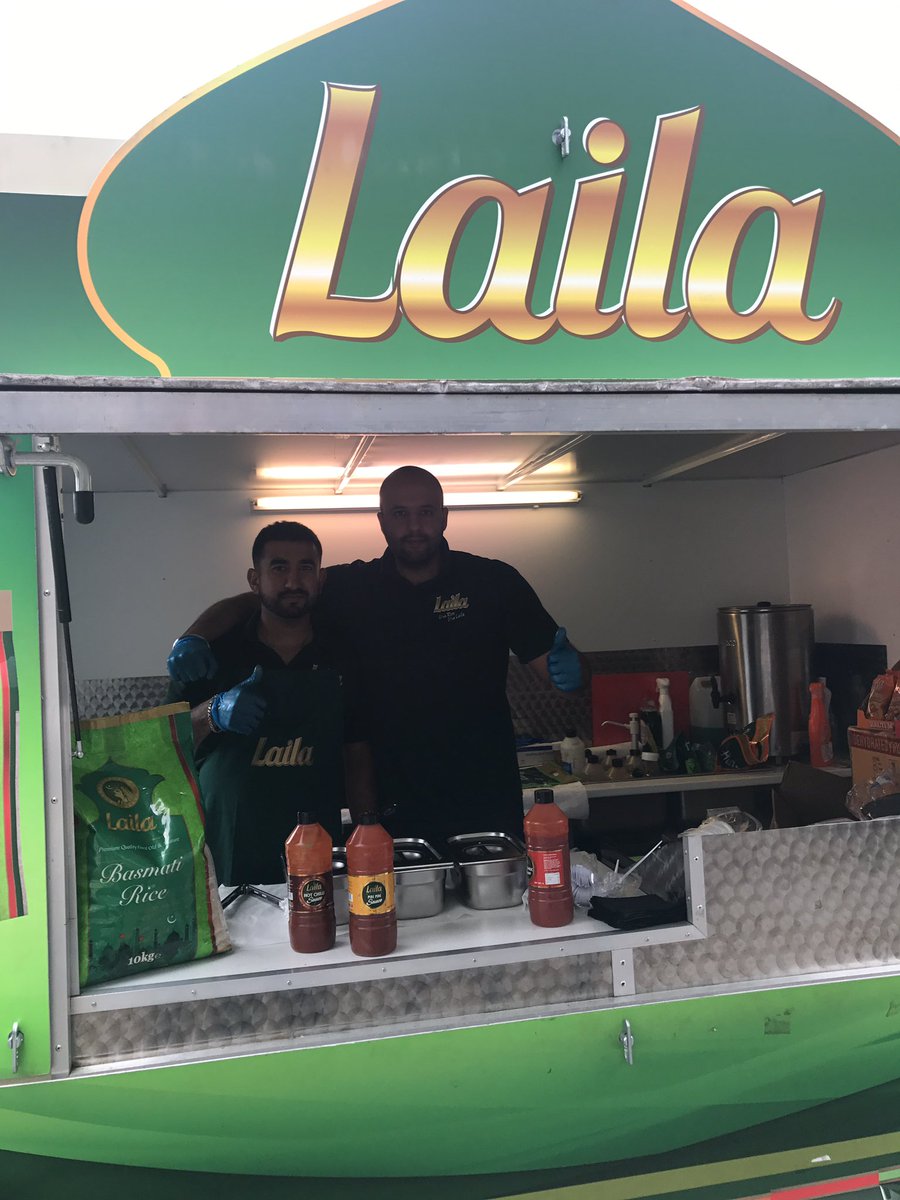 Free tasters for slough customers from Laila today #RamadanMubarak #Tesco <a href="/LailaFoods/">Laila Foods</a> <a href="/SunriseRadioUK/">Sunrise Radio</a>