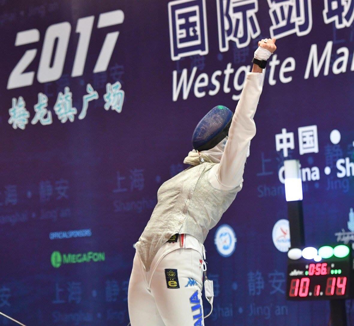Federscherma's tweet photo. #Shanghai Grand Prix FIE Fioretto F 
+++ OROOOOOOOOOO +++ 
MARTINA BATINI TRIONFA A SHANGHAI !  #scherma FOTO BIZZI/FIE 👏🏻🇮🇹💪🏻👍🏻🎉 #fencing https://t.co/YeYdwbwFwh