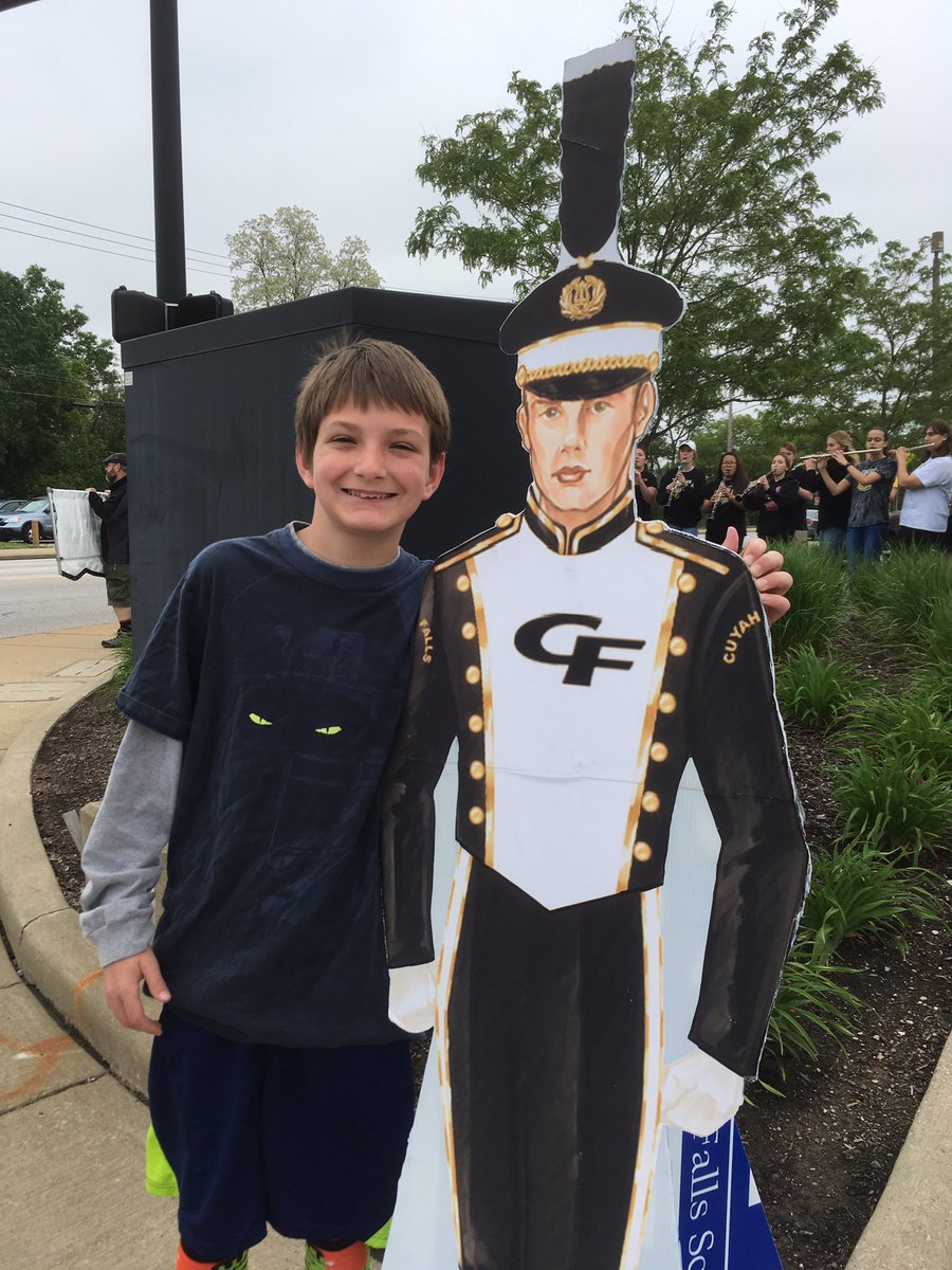 StantheManCFHS's tweet photo. Future band member Austin Wilson donated today at Acme on Bailey Rd! https://t.co/YNWABEgmhl
