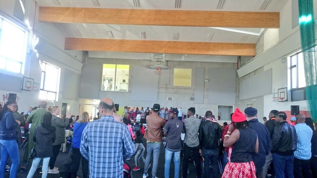 AfricanDay2017's tweet photo. #AfricanDay has kicked off to a great start!! We have a brilliant turn out! @CaitNoone @GalwayCityCo @GalwayHour @galway2020 @ThisIsGalway https://t.co/OHeq8GYS79