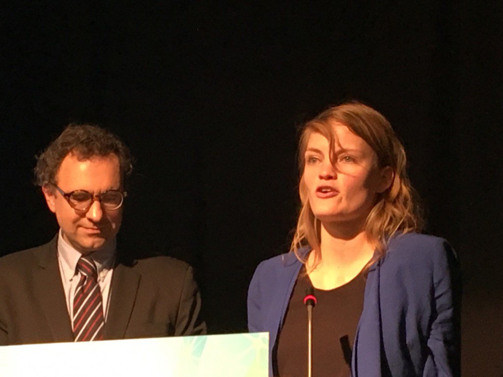 AnnelouEgmond's tweet photo. 'Liberalism in the 21st century should be about the future' @_pauline_k @IFLRY signs Liberal Manifesto #LIat70 https://t.co/GCJcvDo7MY