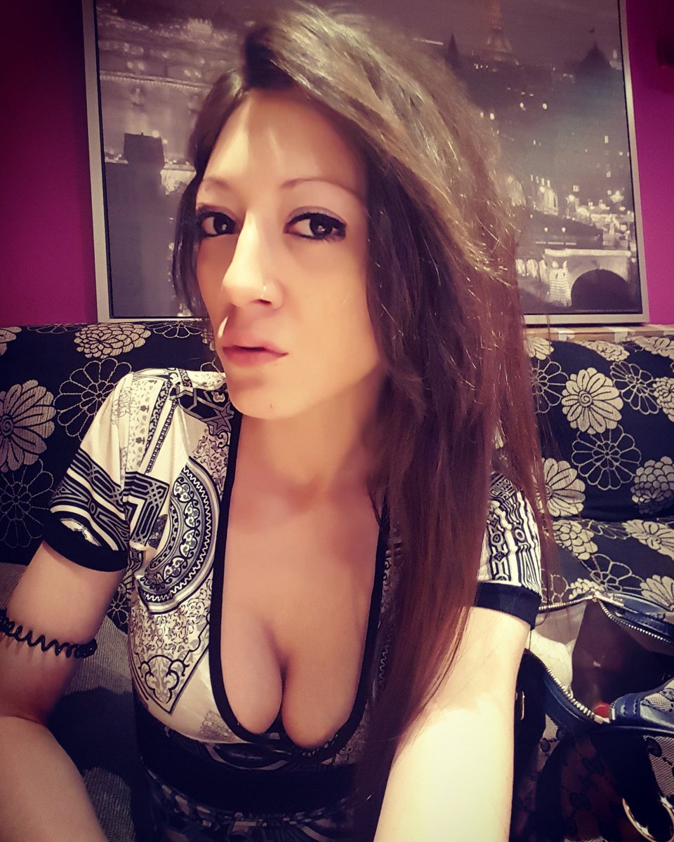 veronica_rm_'s tweet photo. Un poquito de mi porque si.... https://t.co/Fm1ZsECfyj