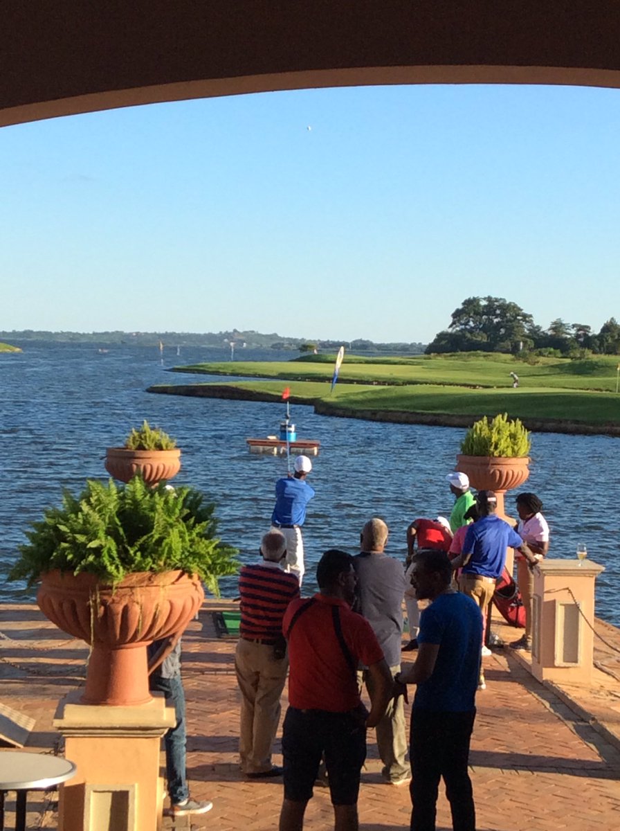 lvictoriaserena's tweet photo. #AxclLubes #golf challenge "If you fail each ball 🏀 costs 10k the collection goes to Noah's Ark Children 's Ministry Uganda 🇺🇬 in Mukono" https://t.co/UZ5tRBuYXc