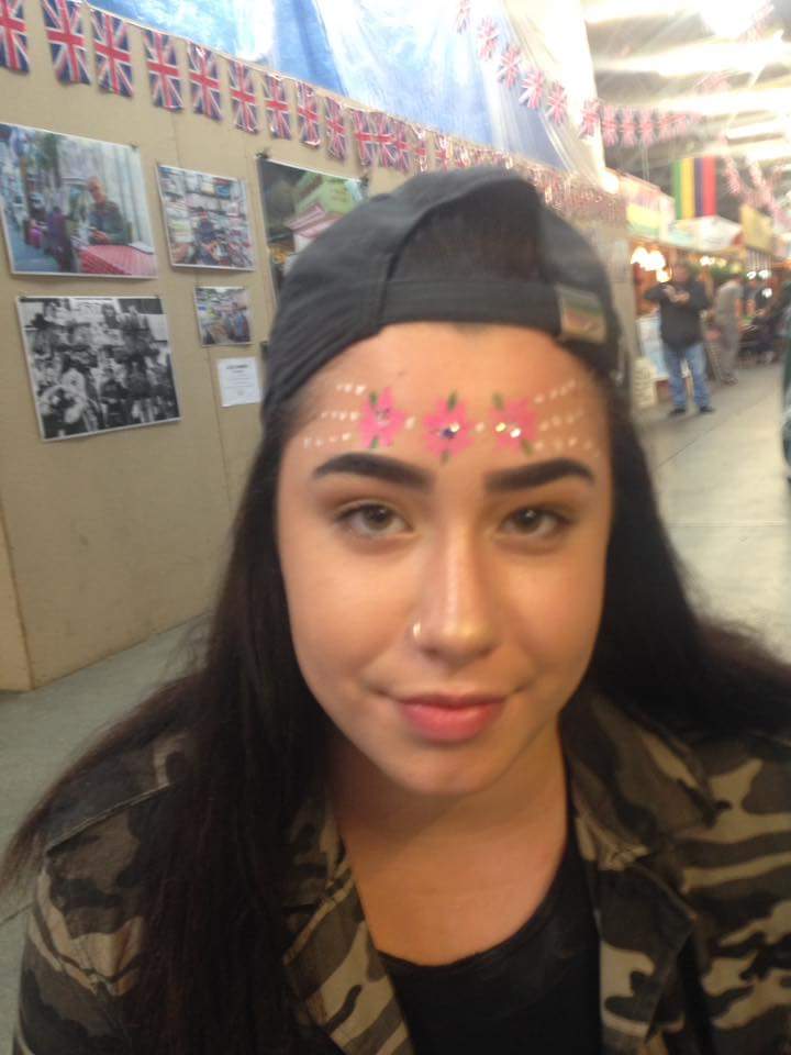 CaveCandy's tweet photo. Some happy customers with their face paint.@TootingMarket  @CandyExpress3 https://t.co/5vlNfGwGjV
