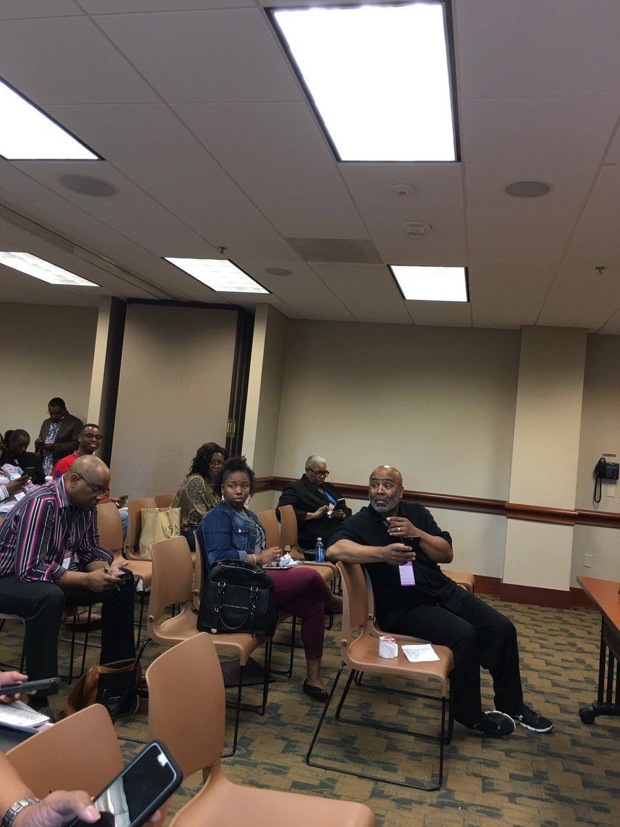 iluvcruising's tweet photo. Hey @JKJenkins I'm in the Social Media session at #BeyondCon17 with @keisharocks. Its going great! https://t.co/9vaR6PPQAa