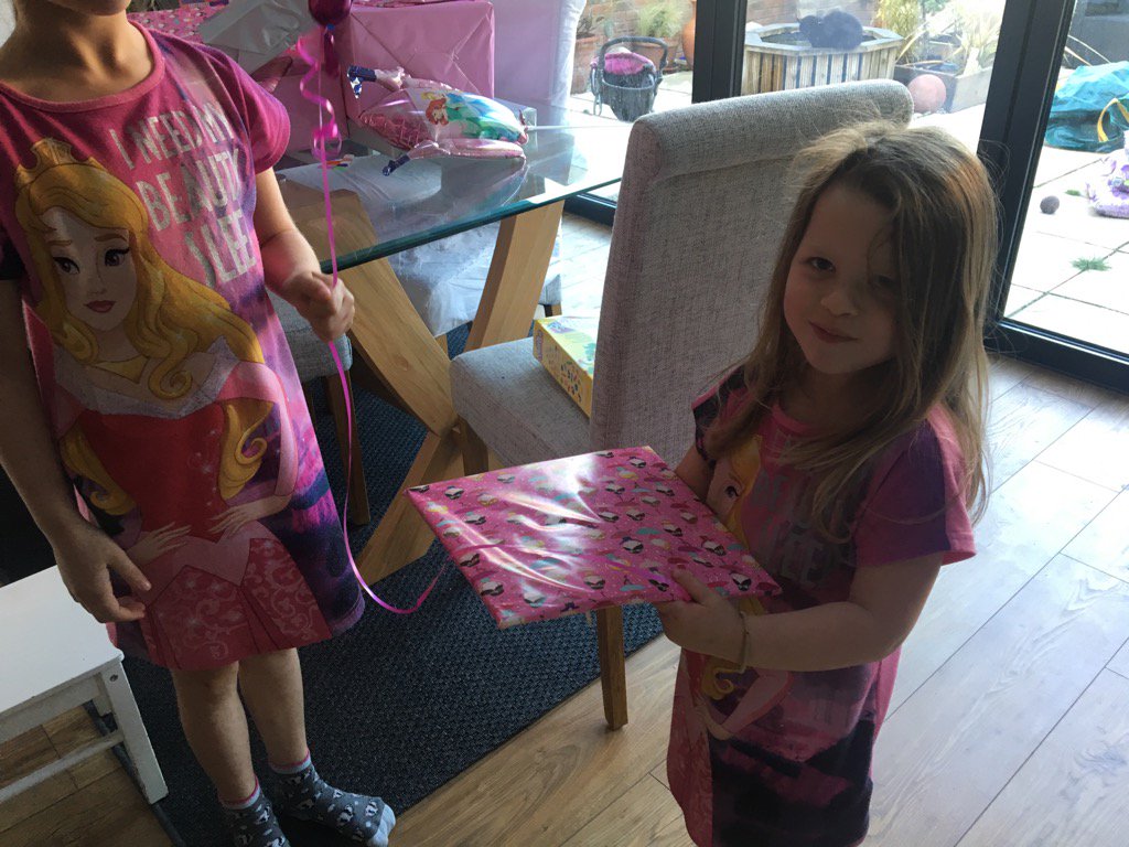Ryanjdover's tweet photo. Happy Birthday to Fearne Olivia Dover aka Fearnage! 4 today!! 🎉 https://t.co/7sQJ5bz9hw