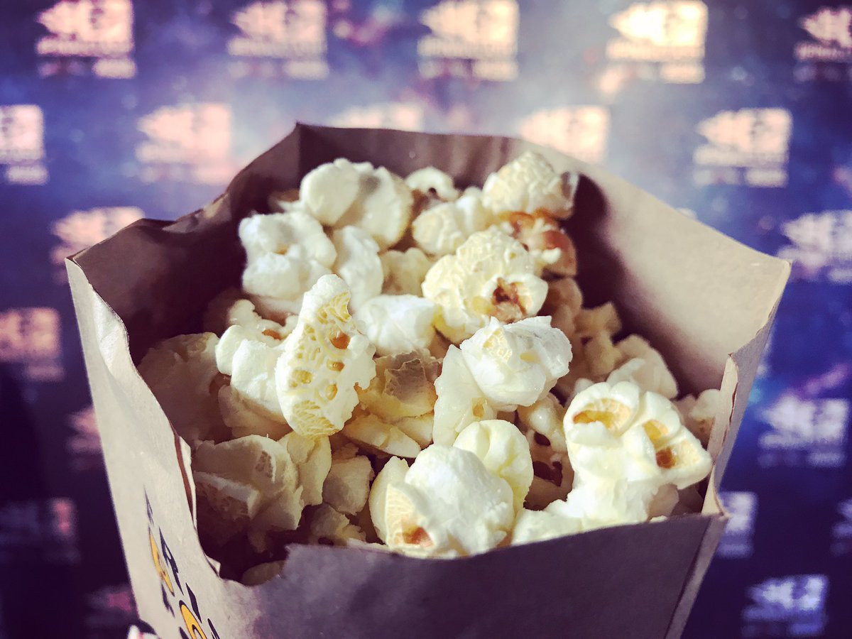 Ein bisschen #popcorn zur #tubeclashcon 🍿🙂#finalclash #darkviktory #gatzkemedia #köln #cinenova