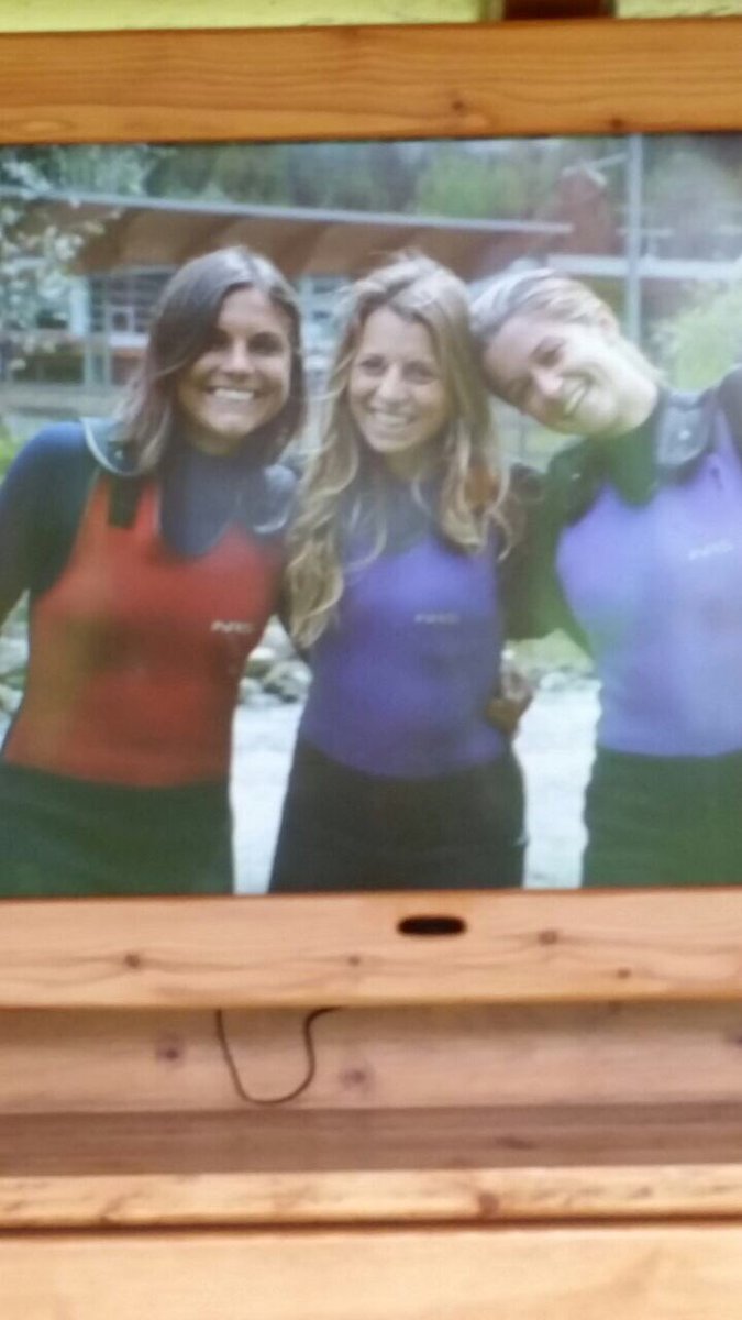 Angicher's tweet image. Rafting