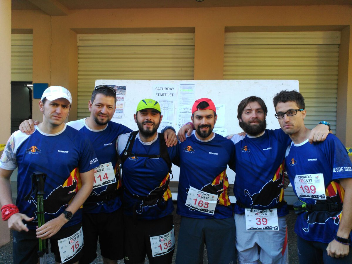 carlosguardia10's tweet photo. Equip @collaespoleta a la cursa @escanyabocs del @CircuitFer Grandes!!! https://t.co/D1Nr6kuyTv