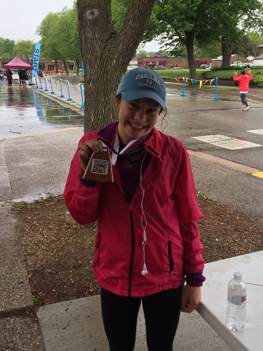 RealSSPDT's tweet photo. Congrats to Capt @BraylinReynolds for being the 1st lady finisher at the Stride for Packer Pride. Great Event!🐮☔️🏃🏼‍♀️ https://t.co/YWZXnU8Ors