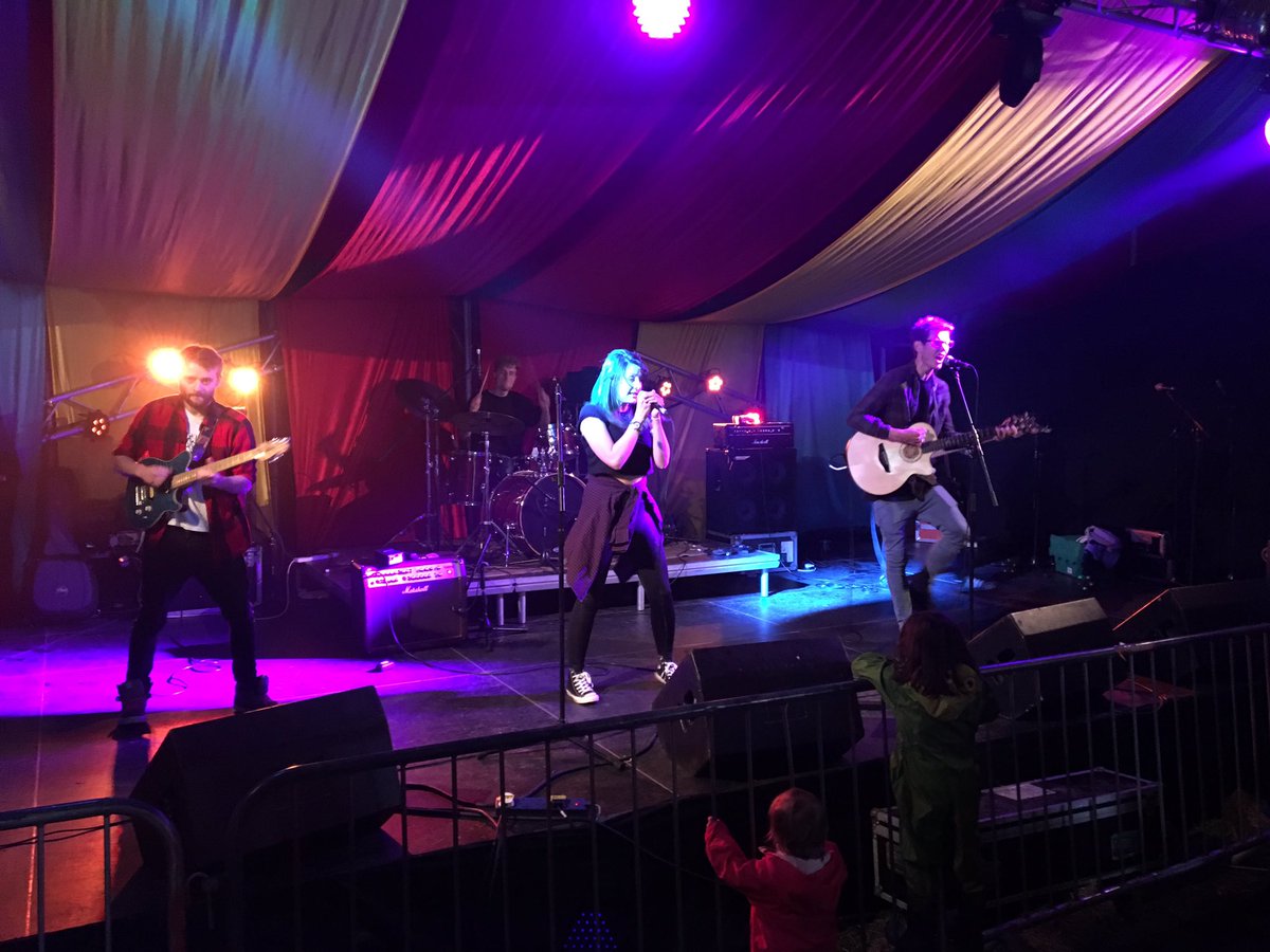 There's nothing better than an afternoon in the company of <a href="/sparkthesail/">Spark The Sail</a> #altitudevf