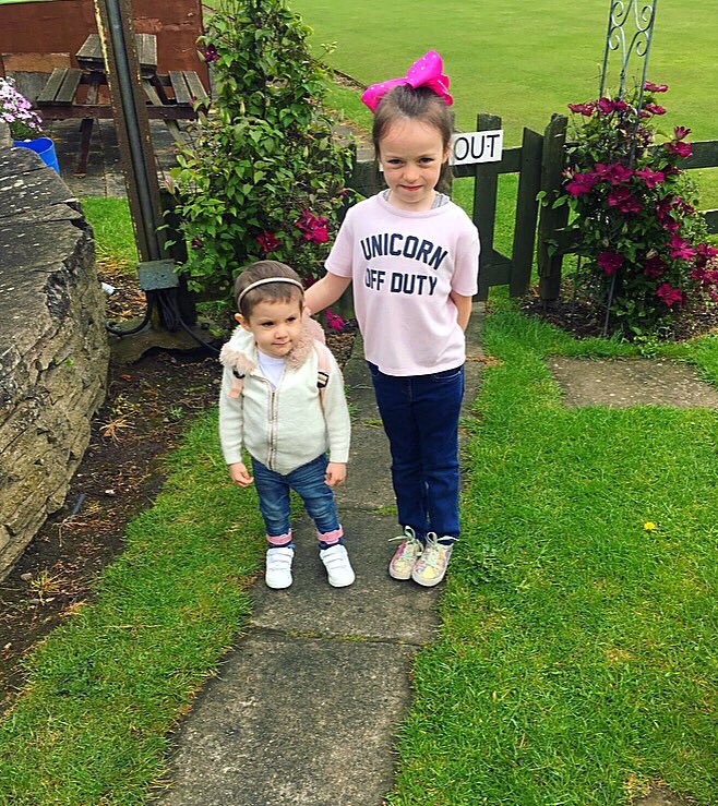 ReaganDay07's tweet photo. #sisters #friendsforlife 💖💖 https://t.co/wBcYq40v6W