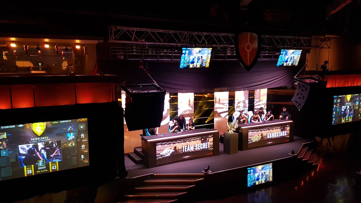 Alvaro845's tweet photo. Está emocionante la eliminatoria de @teamsecret Vs @gankstars en el #VaingloryLive 😎😎😎
DIRECTO EN ESPAÑOL 📽 https://t.co/XAxwYYhWjM https://t.co/tq0Bsl5FGx