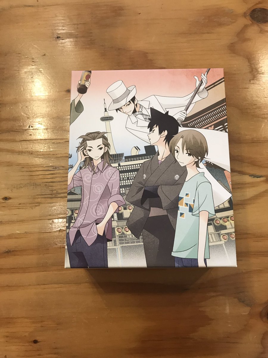 ট ইট র 有頂天家族カフェ 公式アカウント キャラクター原案久米田康治先生描き下ろし上下巻収納box展示中 Blu Ray Box 上巻特典の収納boxをメッセージコーナー前のテーブルに展示中です 矢三郎も欲しがっております 詳しくは T Co