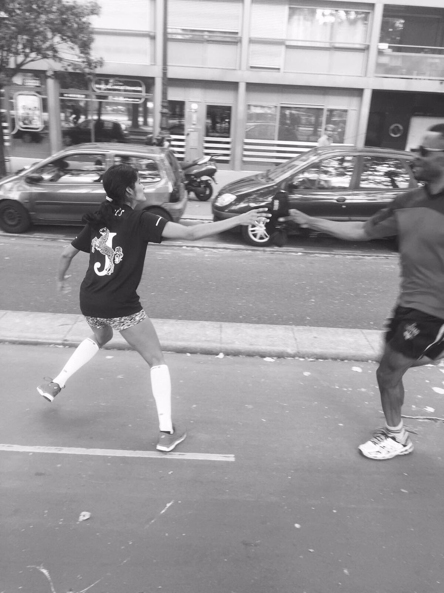 Beau passage de relai chez  <a href="/AR_Jaures/">AR Jaurès</a> 🚨 En live 24hrs Race ⚡️🔥
#whyIrunJaures 
#pureboost DPR
#WhyIRunParis