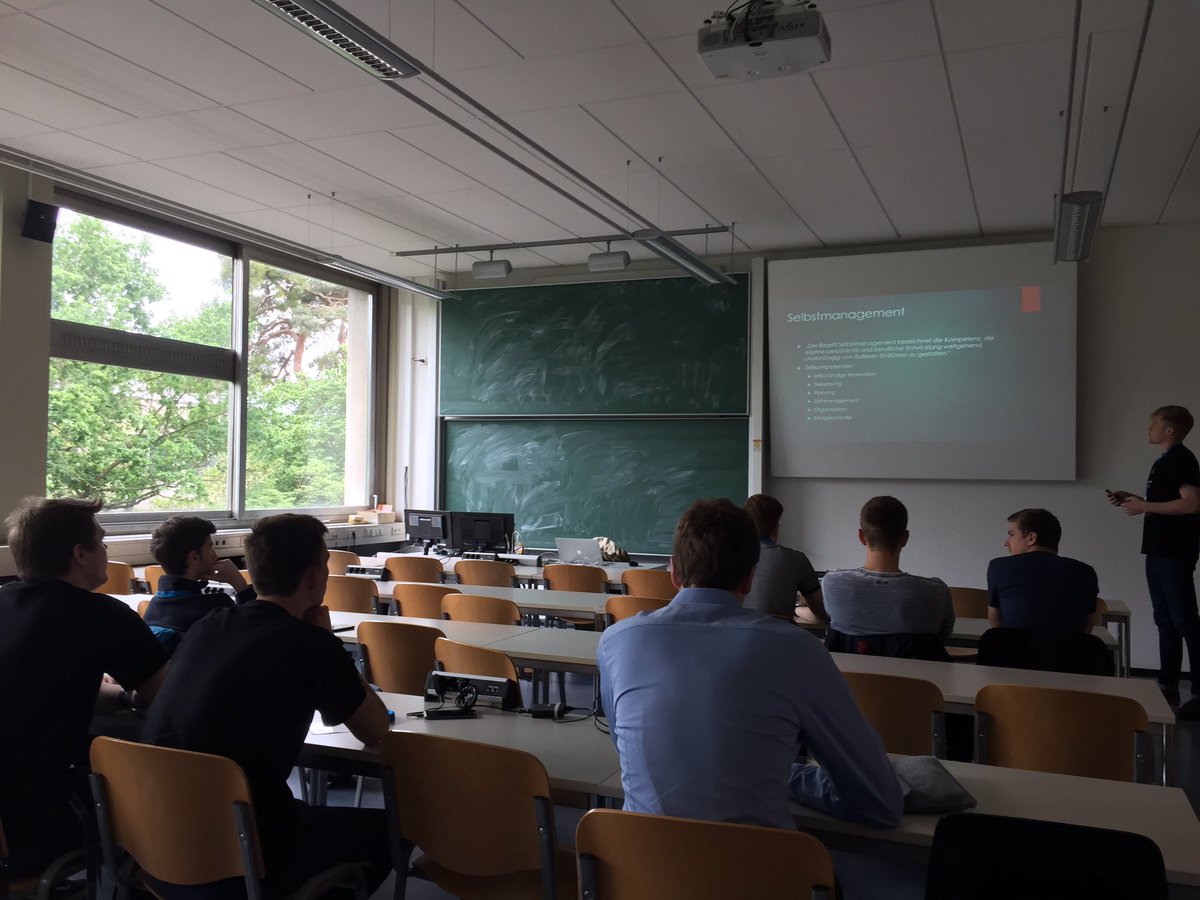 ImagineConf's tweet image. Auch für Nicht-Entwickler haben wir Talks.. Mehr Erfolg durch digitale Selbstorganisation 💪💪💪 #imagineConf