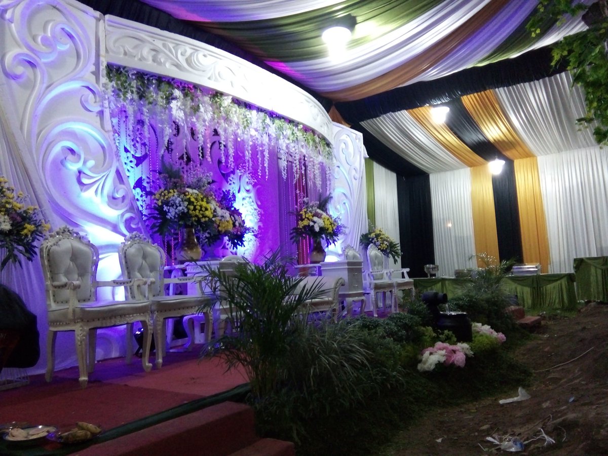 linggarwedding3's tweet photo. wilujeng wengi wargi @kotaSUBANG https://t.co/nD9RR6JpnB