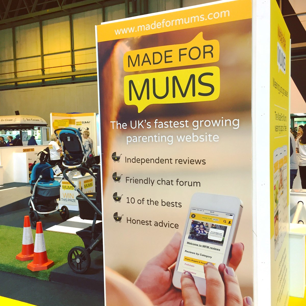 MadeForMums's tweet photo. Lots going on with us at @TheBabyShow! Have you tried our #mfmbuggytesting yet? 😃#thebabyshow https://t.co/SwRThgJ1zU