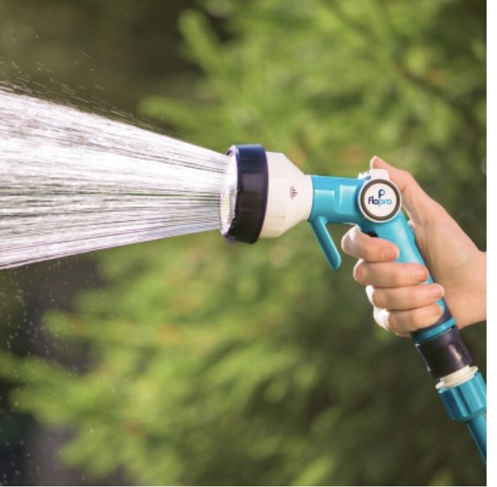 Enjoy 15% off <a href="/FloproUK/">Flopro</a> products all weekend <a href="/GrosvenorGC/">Grosvenor GC</a>. Speak to our watering experts and experience our #noleak watering