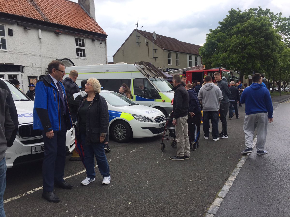 PhilWilsonXMP's tweet photo. Lots of fun to be had &amp; great conversations with supporters @ Sedgefield Medieval Fayre despite the rain #whoneedsthesun 🌞🌈🌧 https://t.co/Fy8gMOohNe