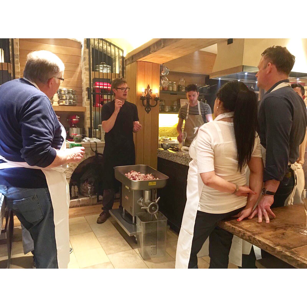 Sausage making from scratch with the River Cottage boys! <a href="/GillMeller/">Gill meller</a> <a href="/lambposts/">Steven Lamb</a> <a href="/AngelaHartnett/">Angela Hartnett</a> #cookeryschool #limewood