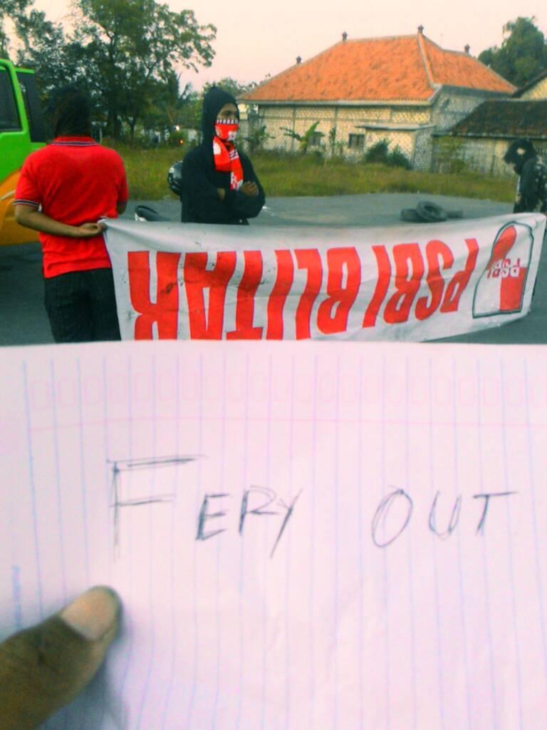 BlitzMan_'s tweet photo. Tdk lantas dengan kami mengkritik akan mengurangi rasa cinta kepadamu.
Semata agar mau berbenah tdk lagi sprti ini. https://t.co/z7srOIHxnV